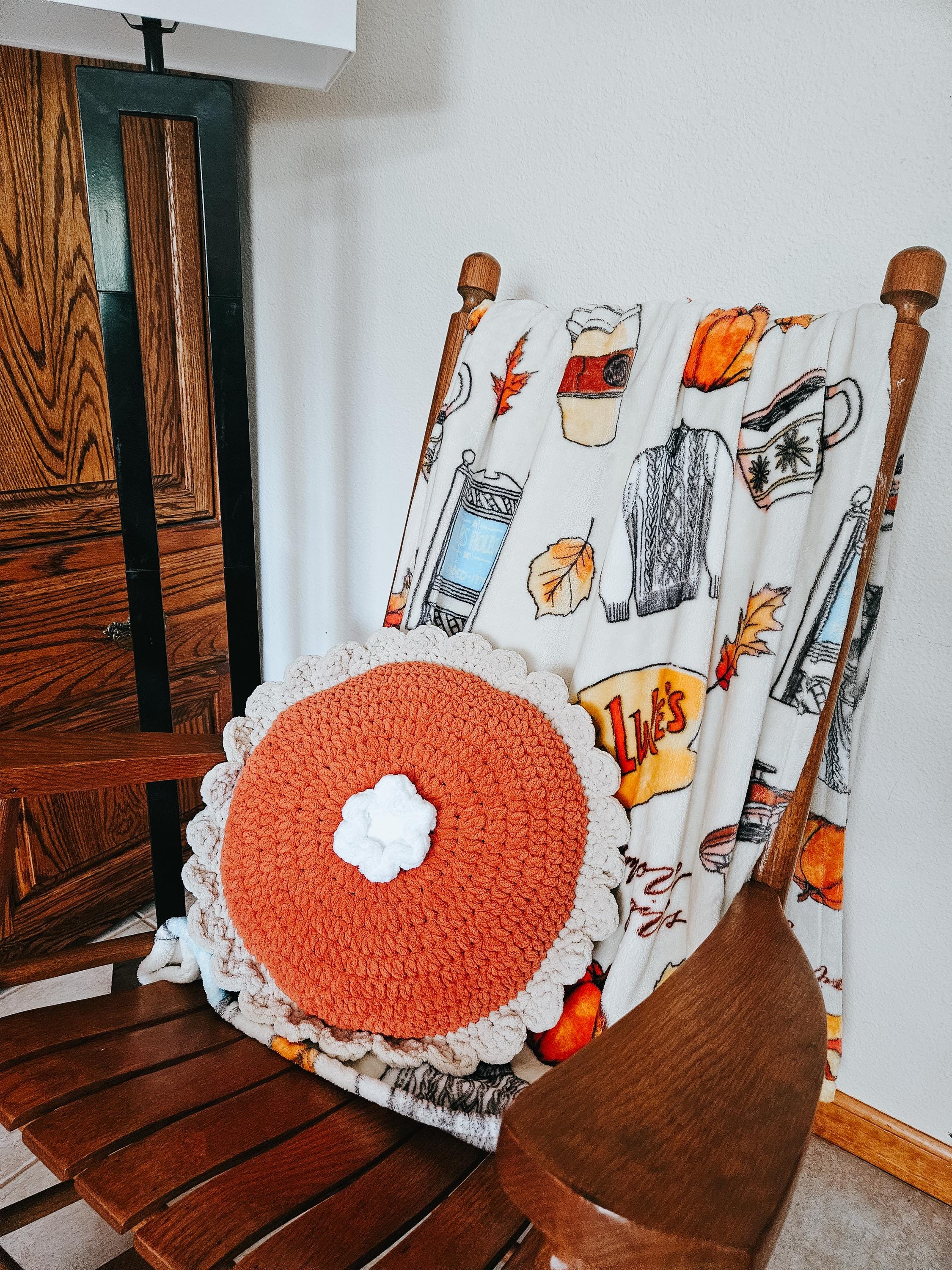 Crochet Pumpkin Pie Pillow | Handmade Fall & Thanksgiving Decor